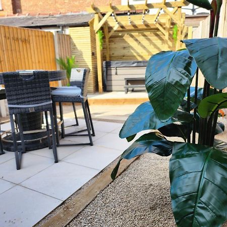 Xxhot Tubxx 4Bed Semi, Sleeps 8, 2 Bathrooms Blackpool Eksteriør billede