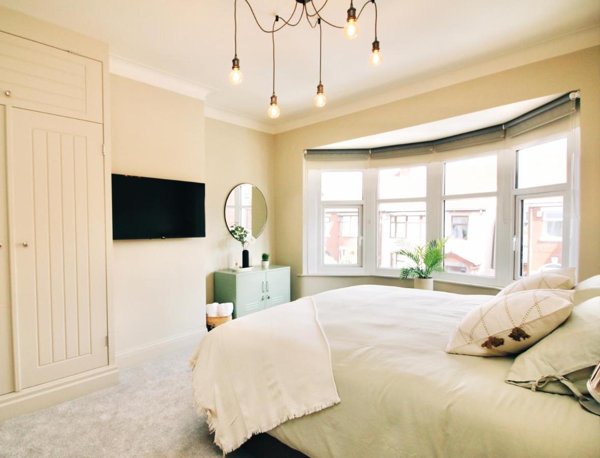 Xxhot Tubxx 4Bed Semi, Sleeps 8, 2 Bathrooms Blackpool Eksteriør billede