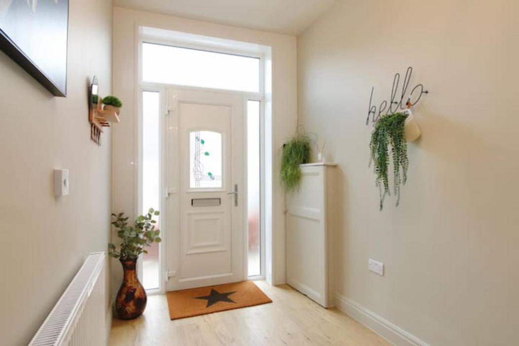 Xxhot Tubxx 4Bed Semi, Sleeps 8, 2 Bathrooms Blackpool Eksteriør billede